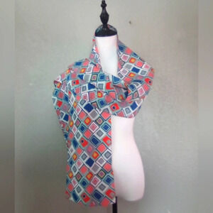 New beautiful scarve ( box T )